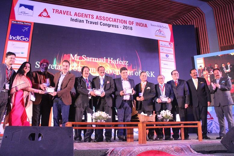 Post-TAAI convention: Delegates visit Gulmarg, Pahalgam