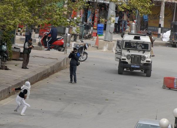 Barring South Kashmir, educational institutions resume work in Valley