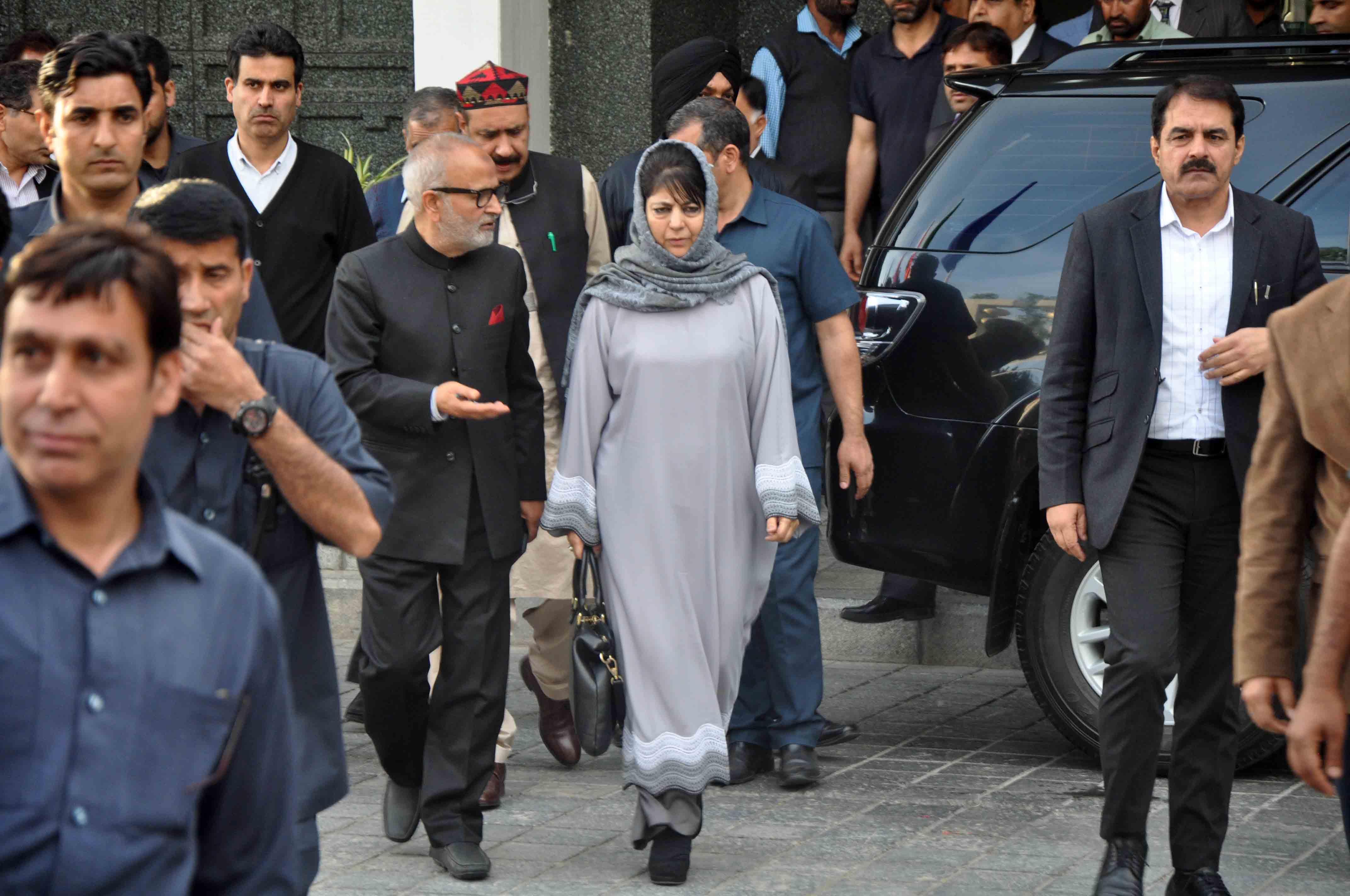 CM Mehbooba chairs all-party meeting on Kashmir situation
