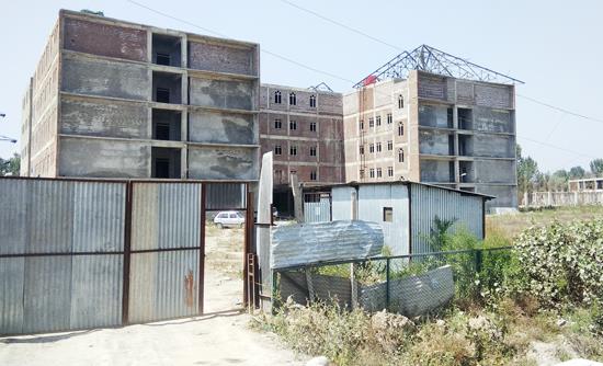 CRPF occupies under construction Bemina maternity hospital founded by late Mufti