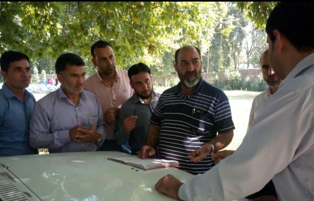CEO Ganderbal suspends 17 teachers for negligence in duties