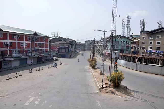Article 35-A: Amid protests, shutdown continues for 2nd straight day in Kashmir