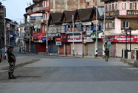 Kashmir shuts on JRL’s call, restrictions imposed in Srinagar areas