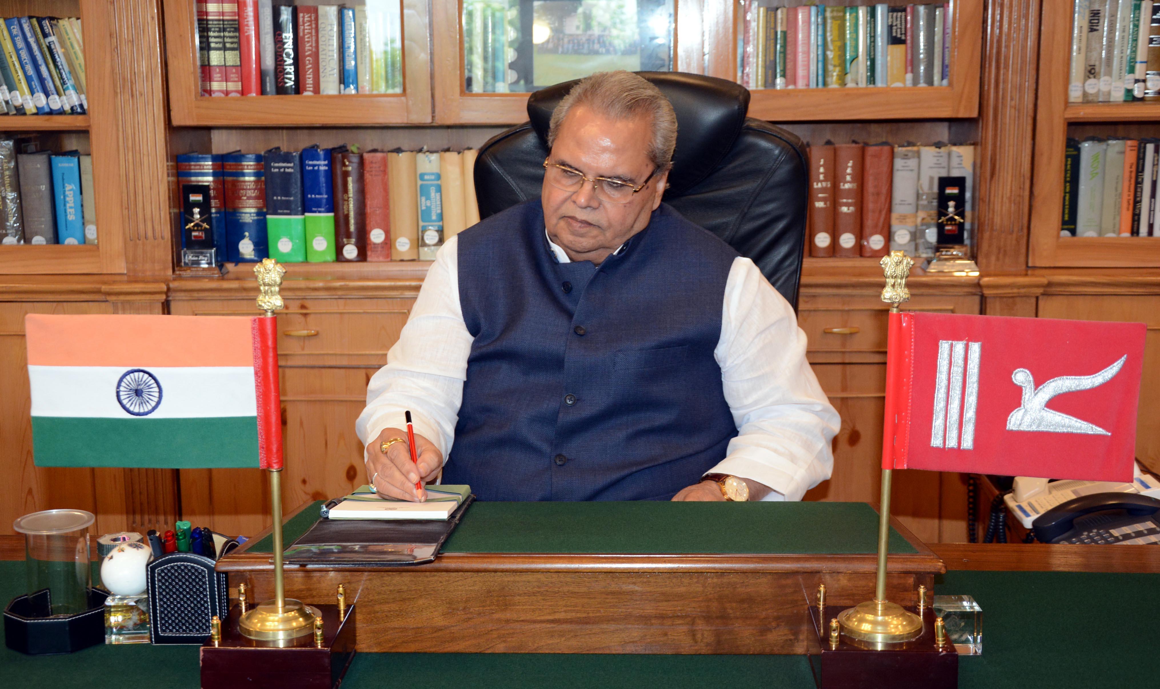Satya Pal Malik assumes office as 13th Governor of J&K