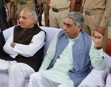 Rousing welcome accorded to Veeri, Hanjura at PDP head office