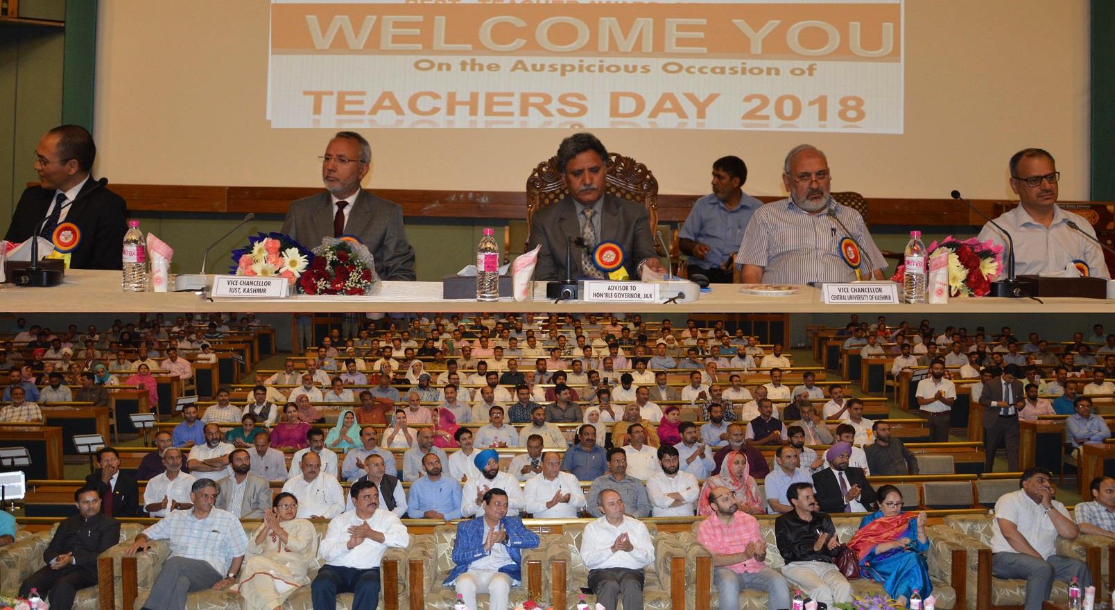 Teachers are beacon of hope for society: Advisor Ganai