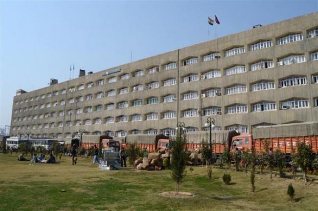 3 days before shifting of Darbar offices to Jammu, Babus allegedly go missing