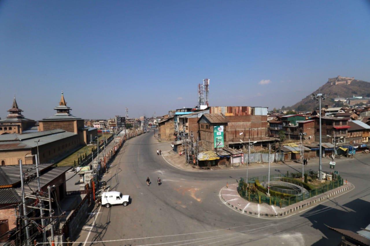 Restrictions imposed in Srinagar areas