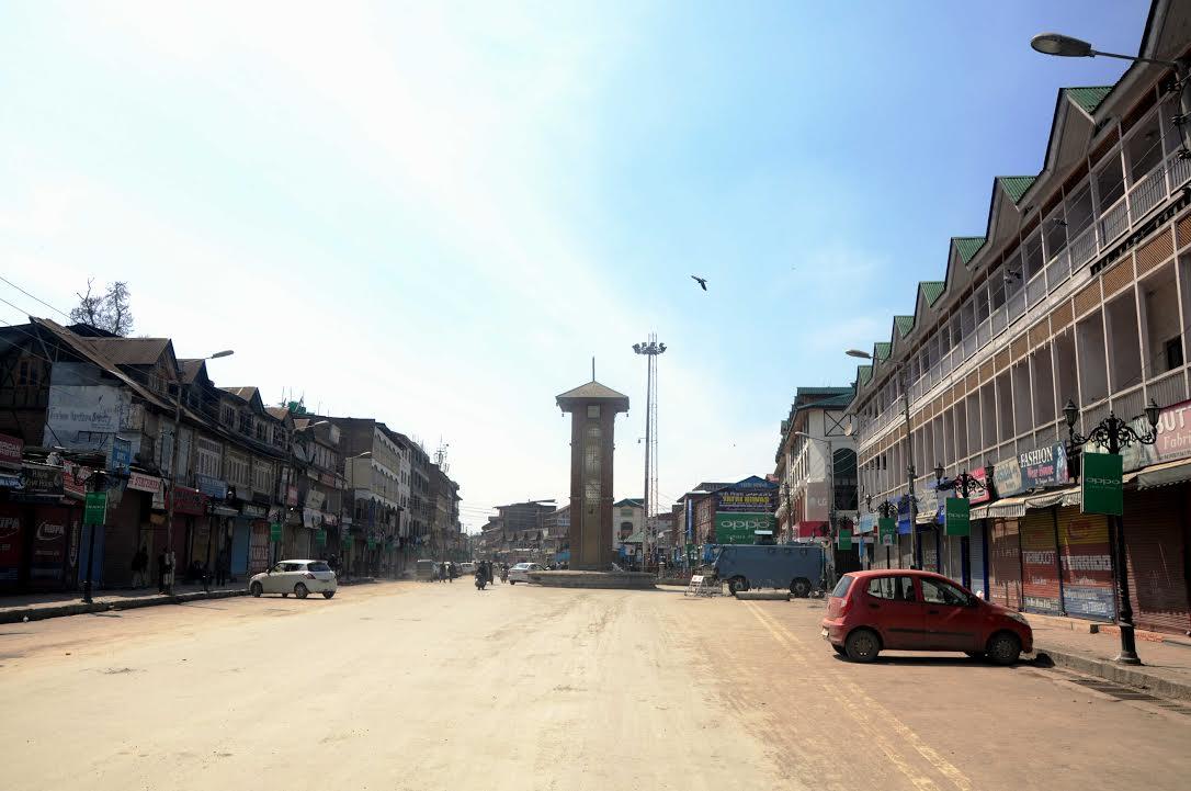 Kashmir observes shutdown to mark Oct 27 as 'black day'