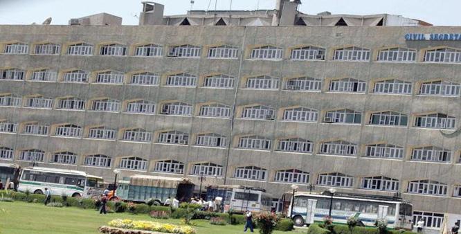 Winter Secretariat begins work in Kashmir