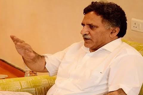 Chairman J&K Wakf Board greets people on Urs of Makhdoom Sahib (RA)