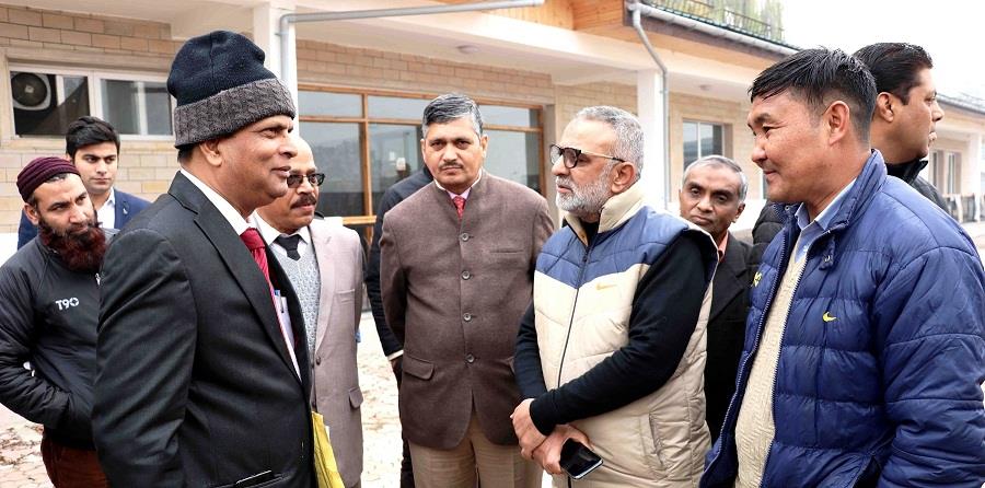 Union Agriculture Ministry’s Technical Advisory Committee visits Kashmir