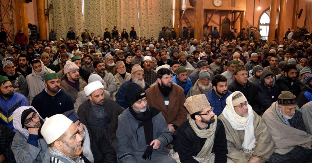 Youm-e-Taqadus observed at Jamia Masjid Srinagar on JRL's call