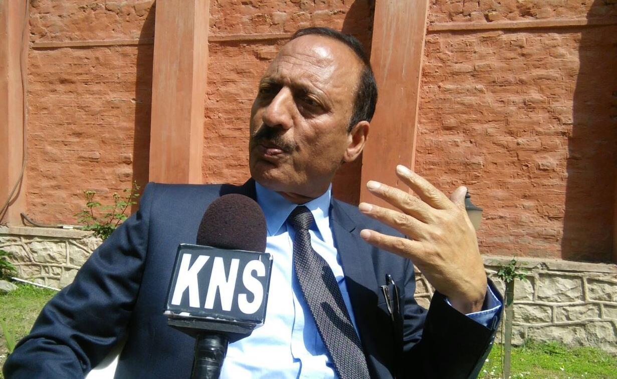 Haq Khan fumes over withdrawal of house guards at his Church Lane residence