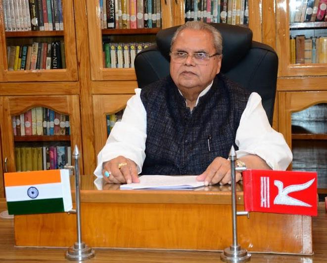 Governor greets people on Republic Day