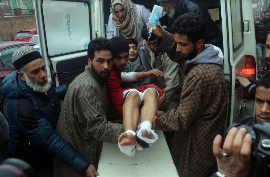 24 students injured in mysterious blast at private school in Pulwama