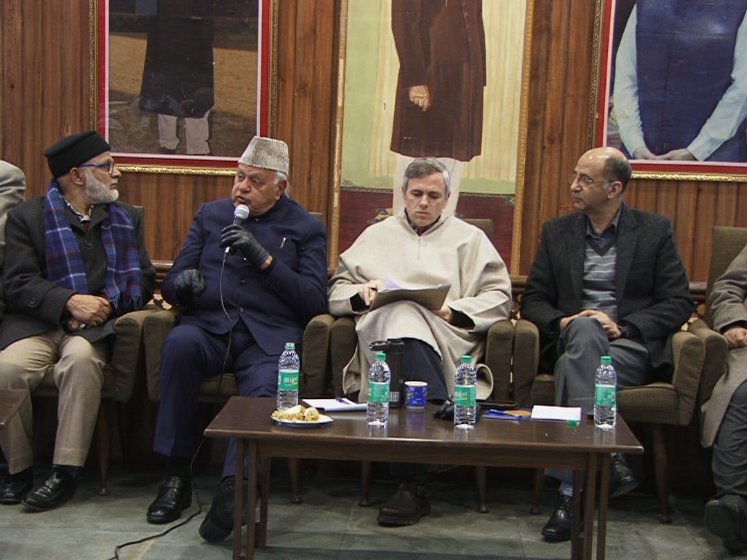 Forge unity; give befitting reply to communal forces: Dr. Farooq