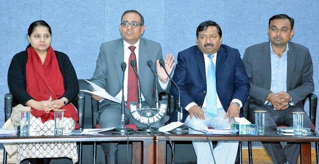 Don’t pay heed to rumours: Govt to people