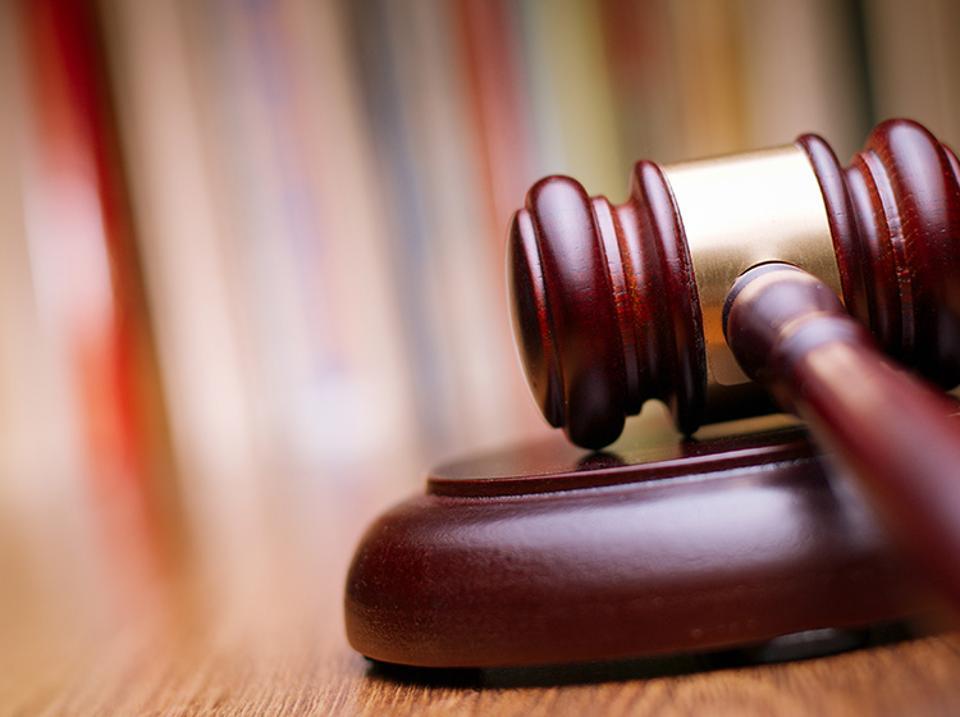 Without popular Govt, center can’t extend laws on JK: Constitutional experts
