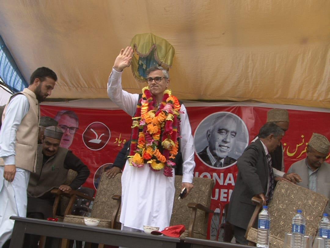 Voter turnout in Bijbehara, Anantnag a lesson for Mehbooba Mufti: Omar