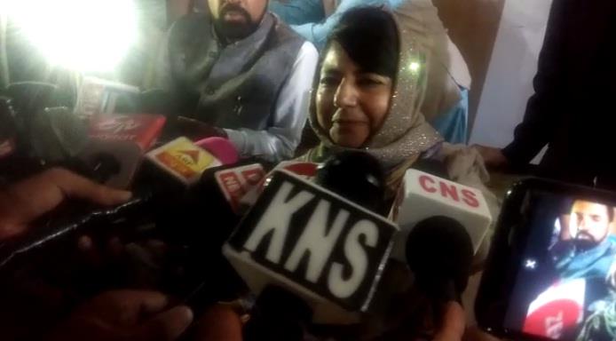 I belong to Anantnag district, people don’t know where from Omar comes: Mehbooba