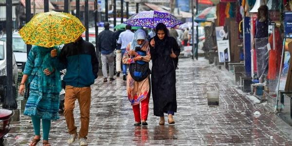 Weatherman predicts rain spell from Monday afternoon