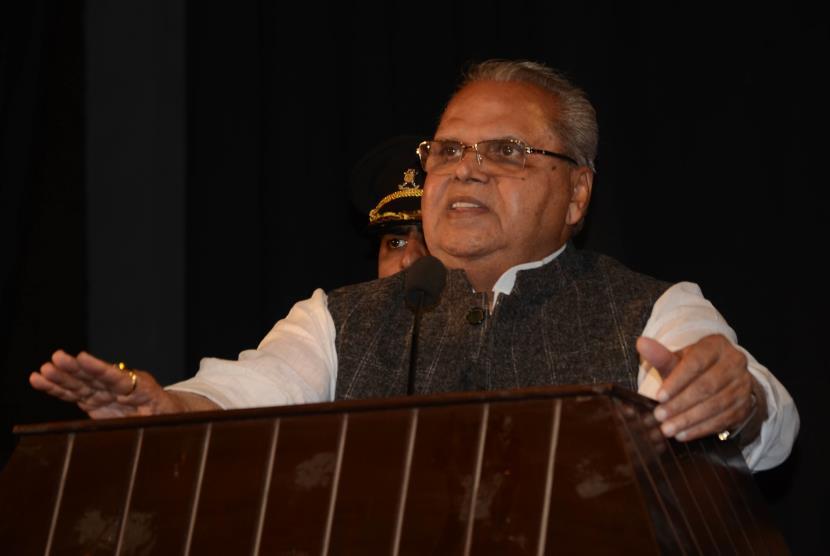 Smooth conduct of Amarnath pilgrimage a challenge: Governor