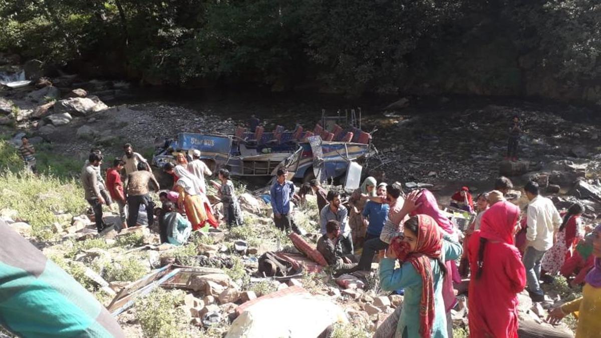 35 passengers killed in Kishtwar road accident