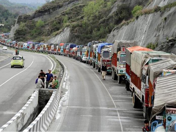 Business badly affected due to restrictions on highway, say traders