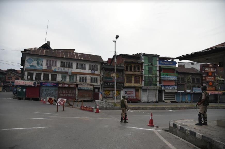 Kashmir shuts on martyrs’ day, restrictions imposed in Srinagar parts