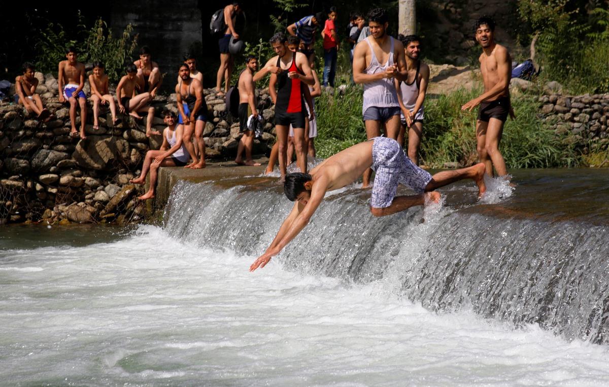 As hot wave continues, weatherman predicts rainfall till July 27