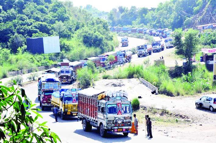 Srinagar-Jammu national highway reopens for traffic