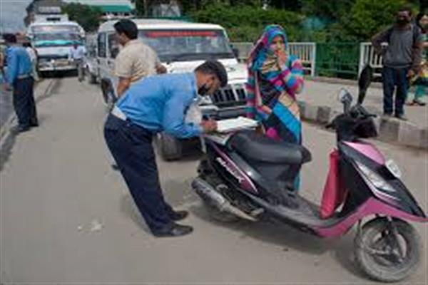 Traffic police drive against wrong parking in city yields positive results