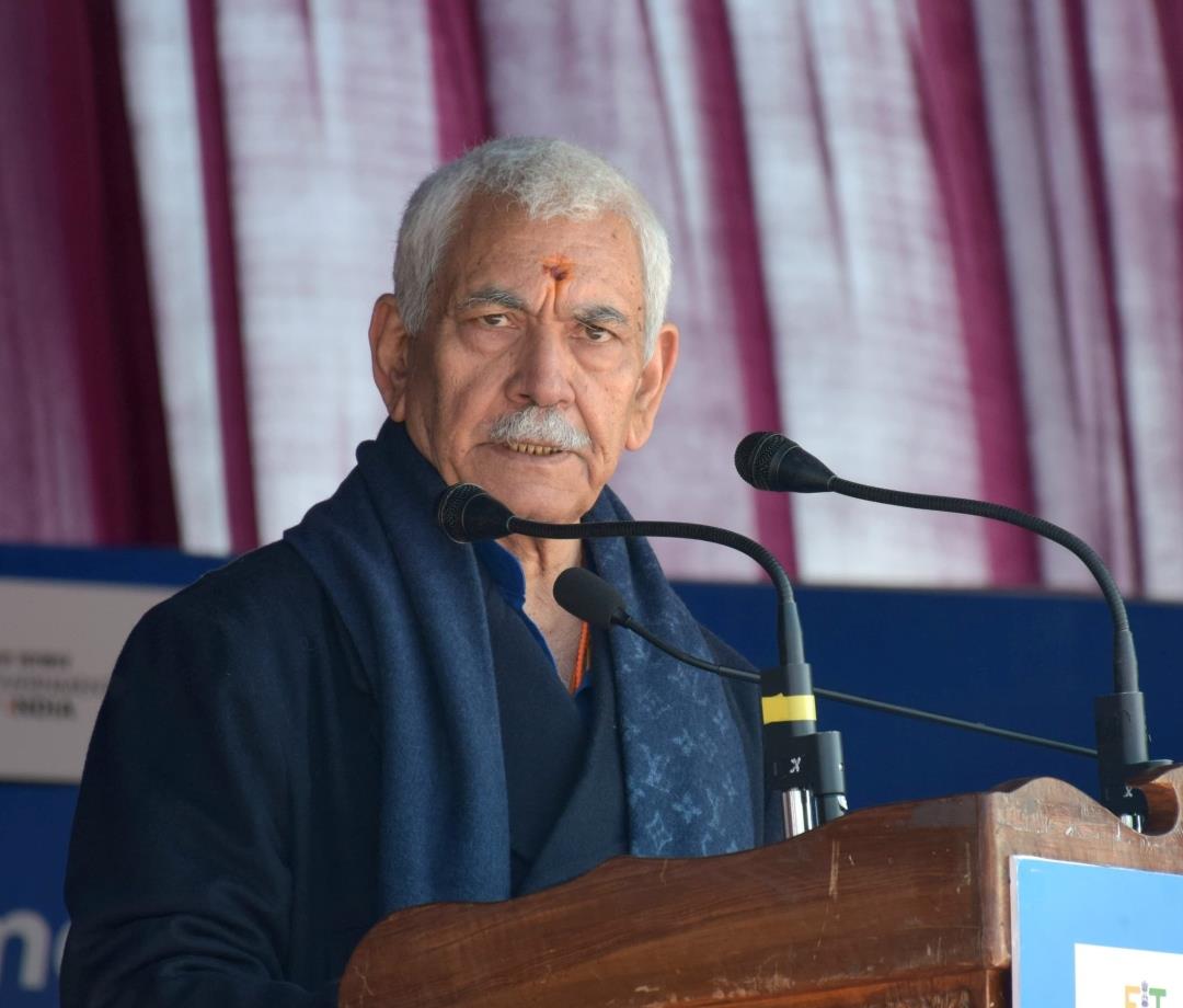 LG Sinha inaugurates 6th Khelo India Winter Games at Gulmarg