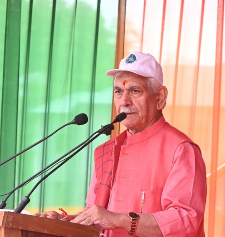 LG Sinha rolls out 'Community Immunization', 'Family Fortress' pillars in Baramulla to fight drug menace