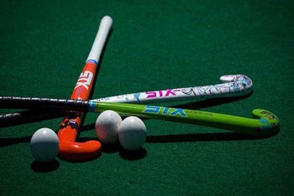 Pakistan hockey captain resigns