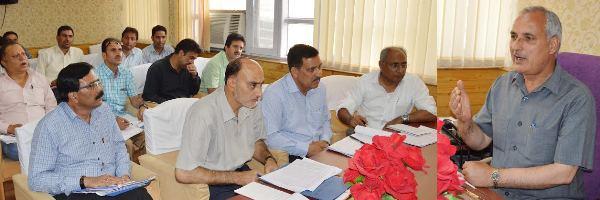Veeri reviews status of ongoing WSS in Anantnag