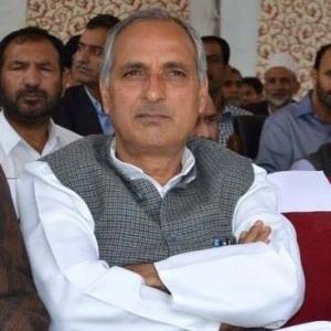 Committed to vacate govt buildings from forces: PDP