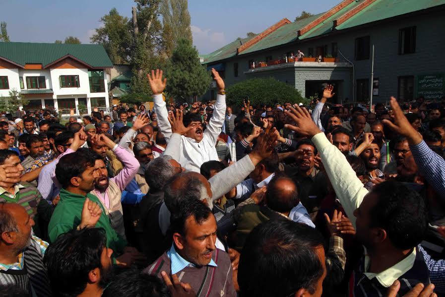 SFC employees threaten boycott