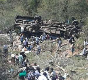 Tragic accident in Udhampur kills 14, injures 17