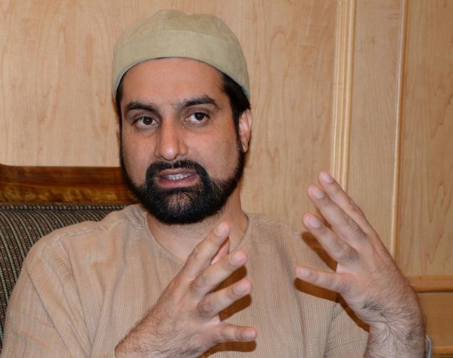 Mirwaiz welcomes meeting between Nawaz, Obama