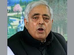 CM rescued from Tagore Hall amid tremors