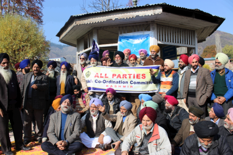 For getting minority status, Sikhs protest in Baramulla