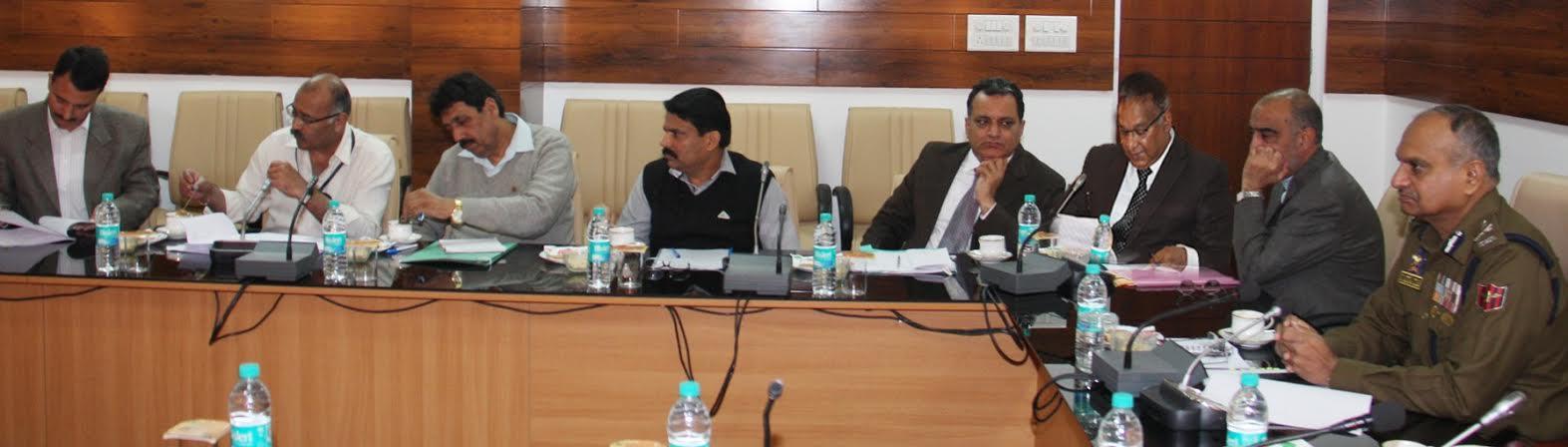 Preventive measures against fake currency discussed