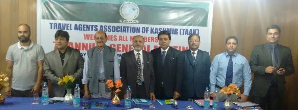 Tour operators oppose PPP in Doodhpathri