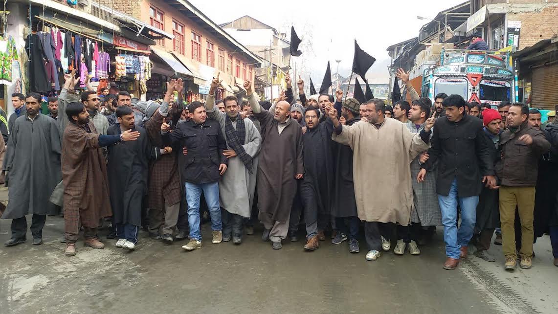 Rasheed leads protest march against VDCs in Kupwara