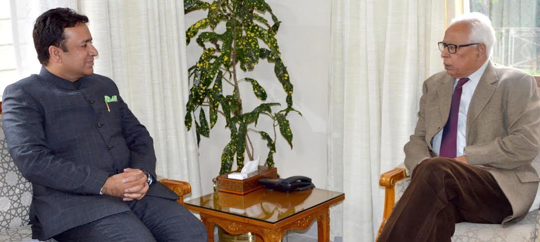 CAPD Minister briefs Governor