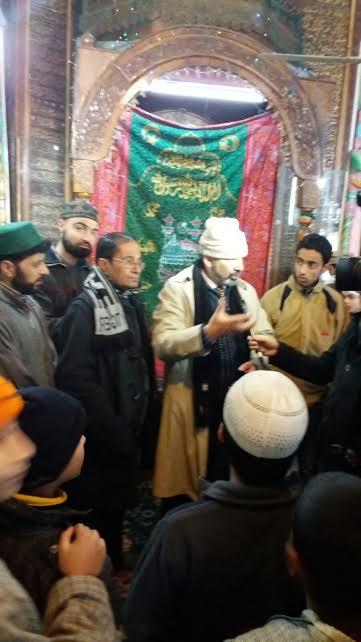 Rah Baba sahib shapes civilization of Kashmir as abode of love: Renzushah