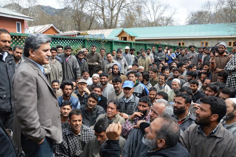 Several deputations call on Khurshid Ganai