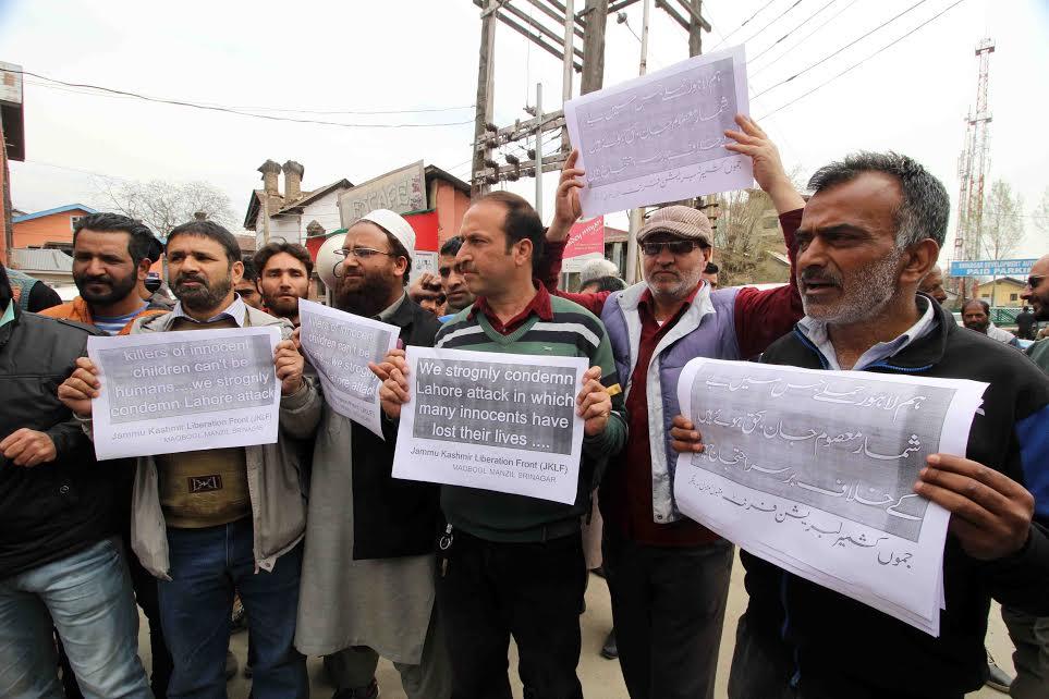 Malik terms Lahore attack as inhuman act